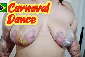 i cum in my chubby wife pissing in public shower