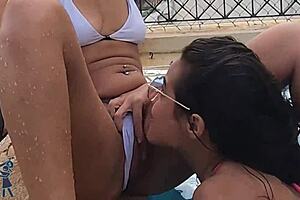 friend dumps boyfriend, we fuck in public pool for revenge