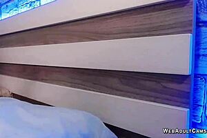 Japanese Babe Fingers Shaved Pussy Solo Wow!