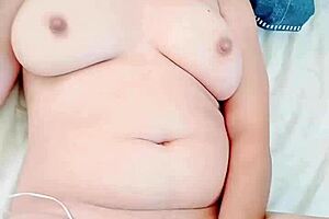 Penetrating Huge Dildo Feels So Good