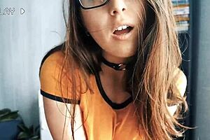 Emotional Jerk Off Encouragement with Brunette Girlfriend