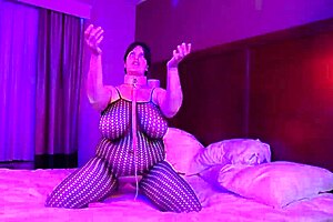 Russian bbws love big black cock facials with naia bee 😍