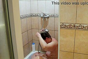 Home Cam Catches Chubby Milf Showering and Shaving Beautiful Bbw