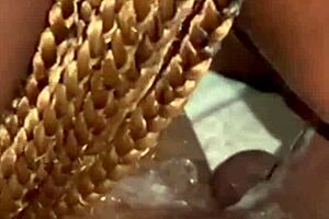 can a bigass milf really fuck her ex boyfriend like this?