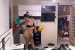 Pintora gets drilled hard in ass and pussy while painting the house. Painter finishes inside!