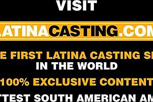 Amateur Latina girl was fucked on the couch at casting