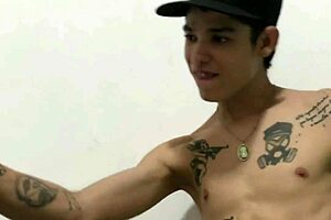 sexy flaca sucks and rides a huge white cock!