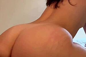 Gray Beanie Girl Spreads for Great Fuck in Dorm