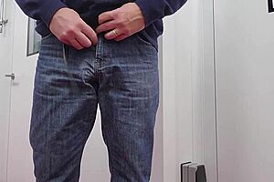 I drop my pants and masturbate in the hospital, what do you think?