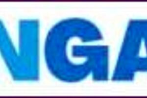 slutty stepsister cheating on phone with boyfriend 😈