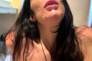 my stepsis and i share everything 😏