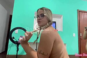 Couple swap between friends, exciting to watch.