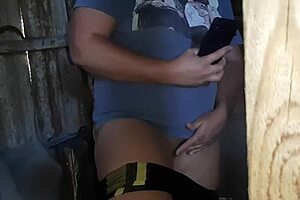 Jeg fanget stemoren min som masturberte til stemorens foto