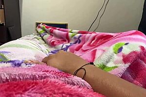 i testin the toy i bought online