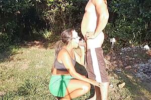 o safado me levou no mato e comeu meu cu com seu pauz�o