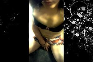 Beautiful amateur shemale masturbates on webcam