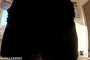 Stepson catches stepmom without panties in kitchen and fucks her booty 😏