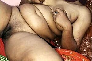 Indian village student girl in new viral video on the ranch.