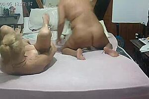 Secret lesbian fun between best friends