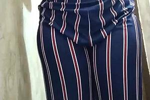 Indian Girl Riya Thakur Bathes for Boyfriend’s Video