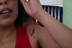 i show husband friend's big cock