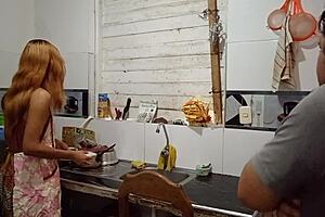 Lonely Wife Cooking, Husband Eats Pussy Instead of Lunch!