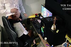 I sucked my boss's dick secretly to get a raise