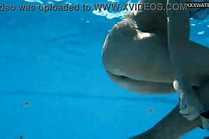 Angelica Heart's Tight Pussy Gets Fucked In Bath