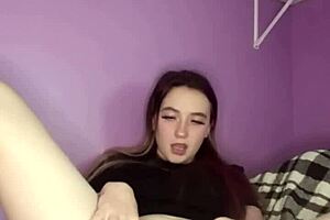 Young Amateur Teen 18+ Pulls Her Panties Over And Rubs Her Puffy Pussy The Panty Bank - Used Panties