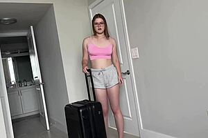 Sharing the Bed with Foreign Exchange Student