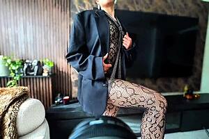 Sexy Colombian Babe's Photo Shoot Turns Into Rough Creampie Session