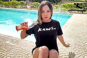 I send a video to my boyfriend masturbating in the pool