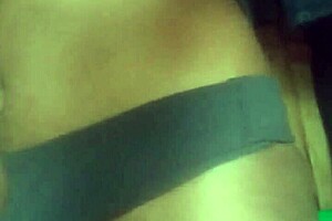 Real African Shemale Masturbation Big Cumshot Close-Up