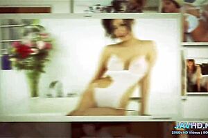 Asian Babes in Pantyhose Stockings Fuck Pussies.