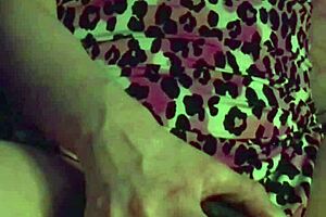 Fuschia leopard s5: Italian milf couple interracial muff diving