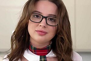 Oh no, cringe anal scene with monster cock and gaping