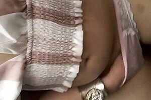 Ginger Paris In Cherry Top Relaxing