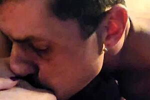 Driftwood and barefoot kontessa licking wet pussies down south?