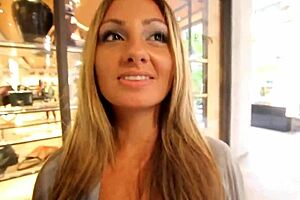 Wild Public Sex In Miami Bal Harbour.