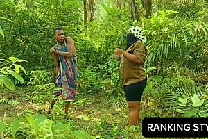 strange love making session with cowgirl and doggystyle while taking pictures