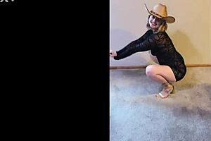 Scarlett Raven Strips Clothes In Homemade Video