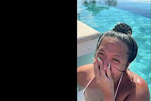 public blowjob at infinity pool in costa rica 😘