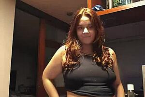 Nicole Passat's weight gain excites with meaty pussy
