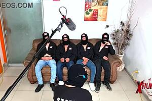 Peruvians fuck rich foreign cougars in casting