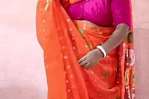 Saree Wearing Brunette Chubby Indian Curvy Beautiful BBW in Amateurs Setting
