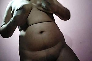 Hot Stepmom Destroys The Condom!