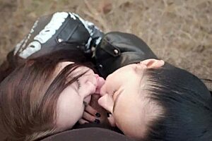 Two Hot Chicks Feeling Rewarded With Facial