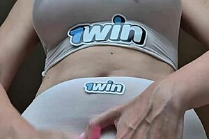 Russian: 'Lick my cunt with your tongue now!'