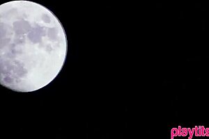 My girlfriend wanted me to take her to that swinger club for some fun.