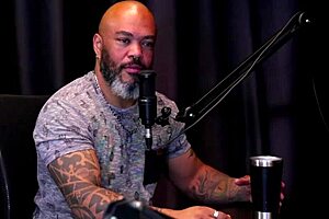 era um clt ferrado recebeu convite pra entrar no pornô a mãe deu um conselho transou com uma menina que gemia alto e quase foi preso - yastrixx watch on sheer red